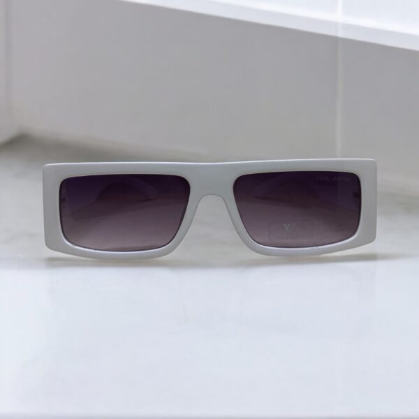 The LV Trend Slim Sunglasses - Image 4